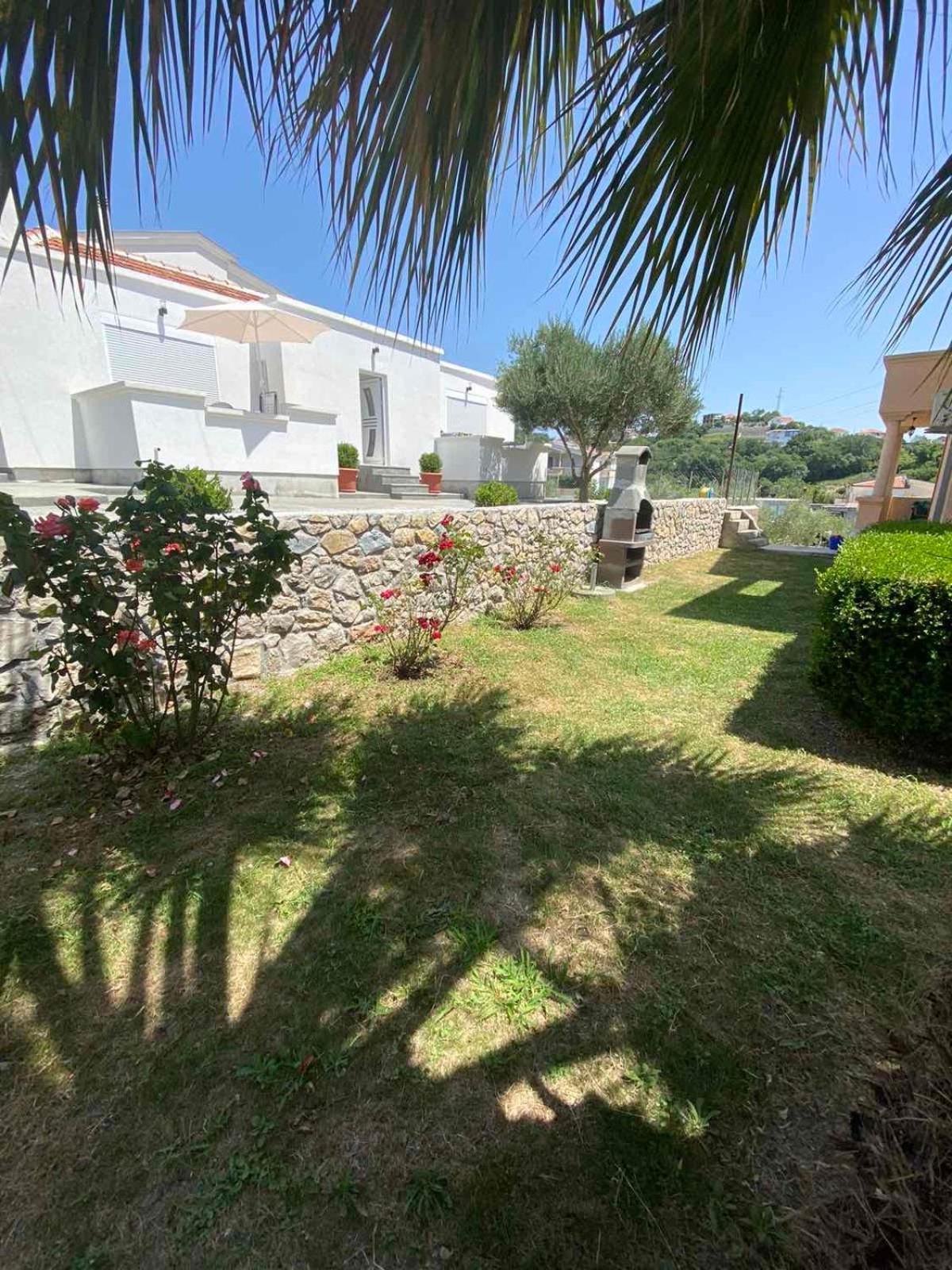Ceka Apartments Ülgün Dış mekan fotoğraf