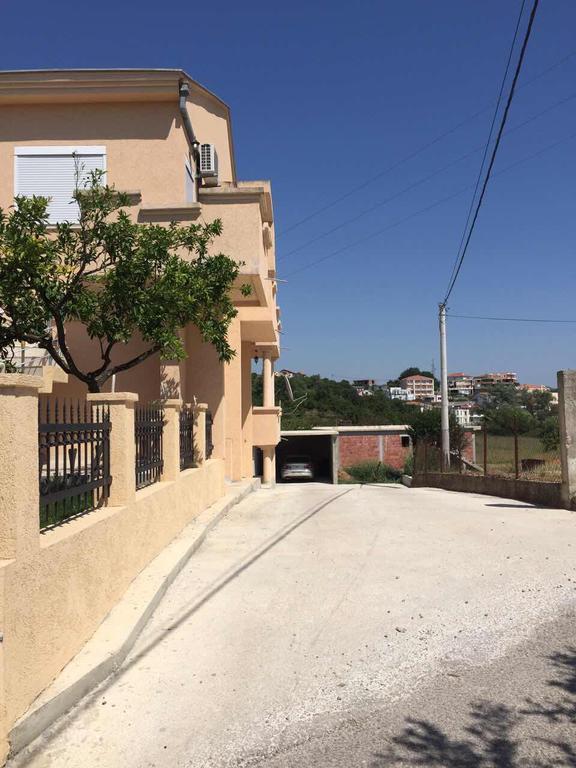 Ceka Apartments Ülgün Dış mekan fotoğraf